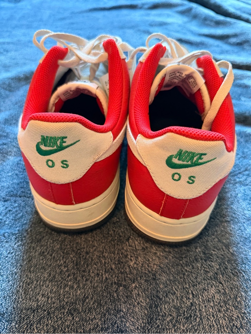 Nike Air Force 1 Low Red White Green Italy Colorway Sneakers - Picture 3 of 3